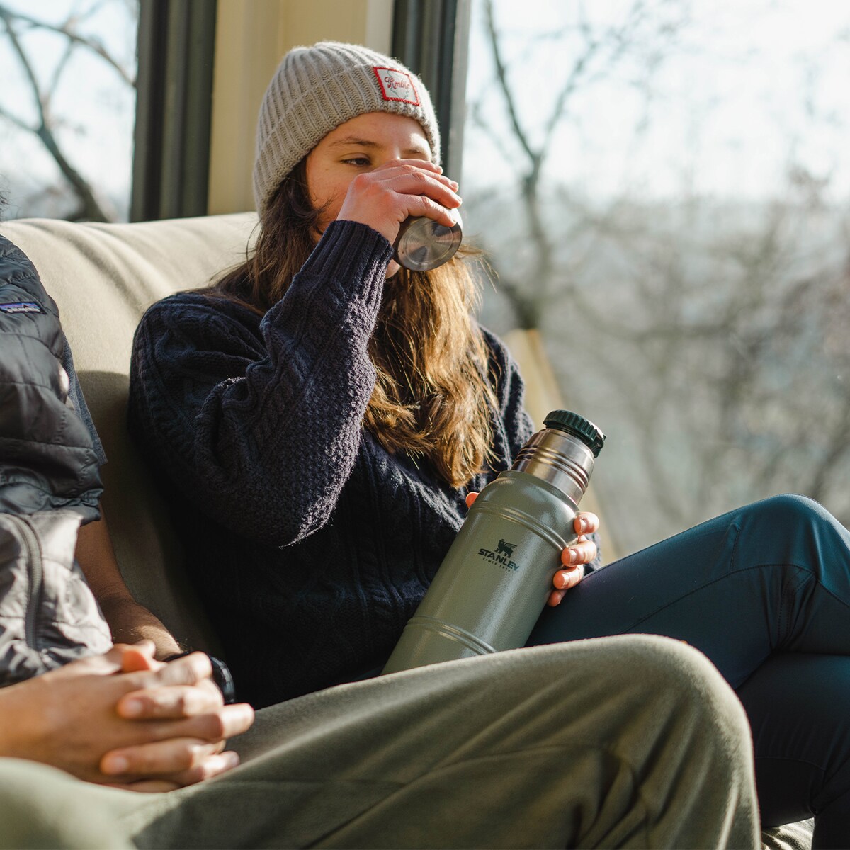 Termos THE ARTISAN 1 l - HAMMERTONE GREEN / Stanley