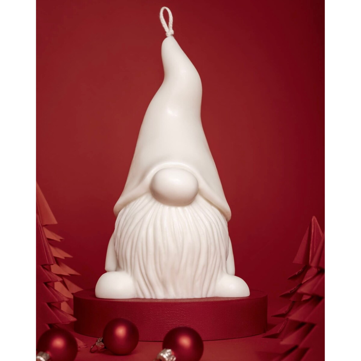 Świąteczny skrzat XXL z wosku sojowego – bezzapachowa świeca dekoracyjna