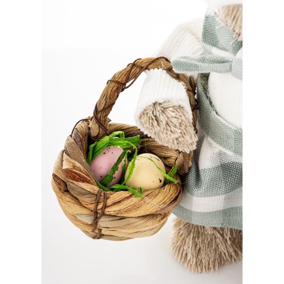 Figurka - króliczek z wielkanocnym koszyczkiem 23,5x11x13 cm w sukience w biało-niebieską kratkę