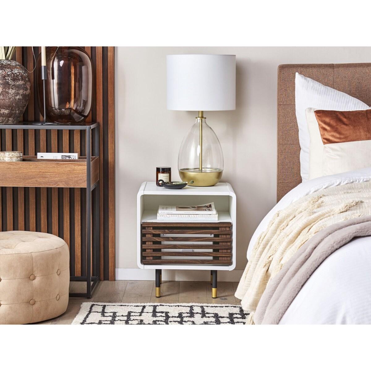 Szafka nocna z drzwiczkami biała z ciemnym drewnem RIFLE