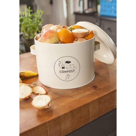 Kompostownik do kuchni niweluje nieprzyjemną woń