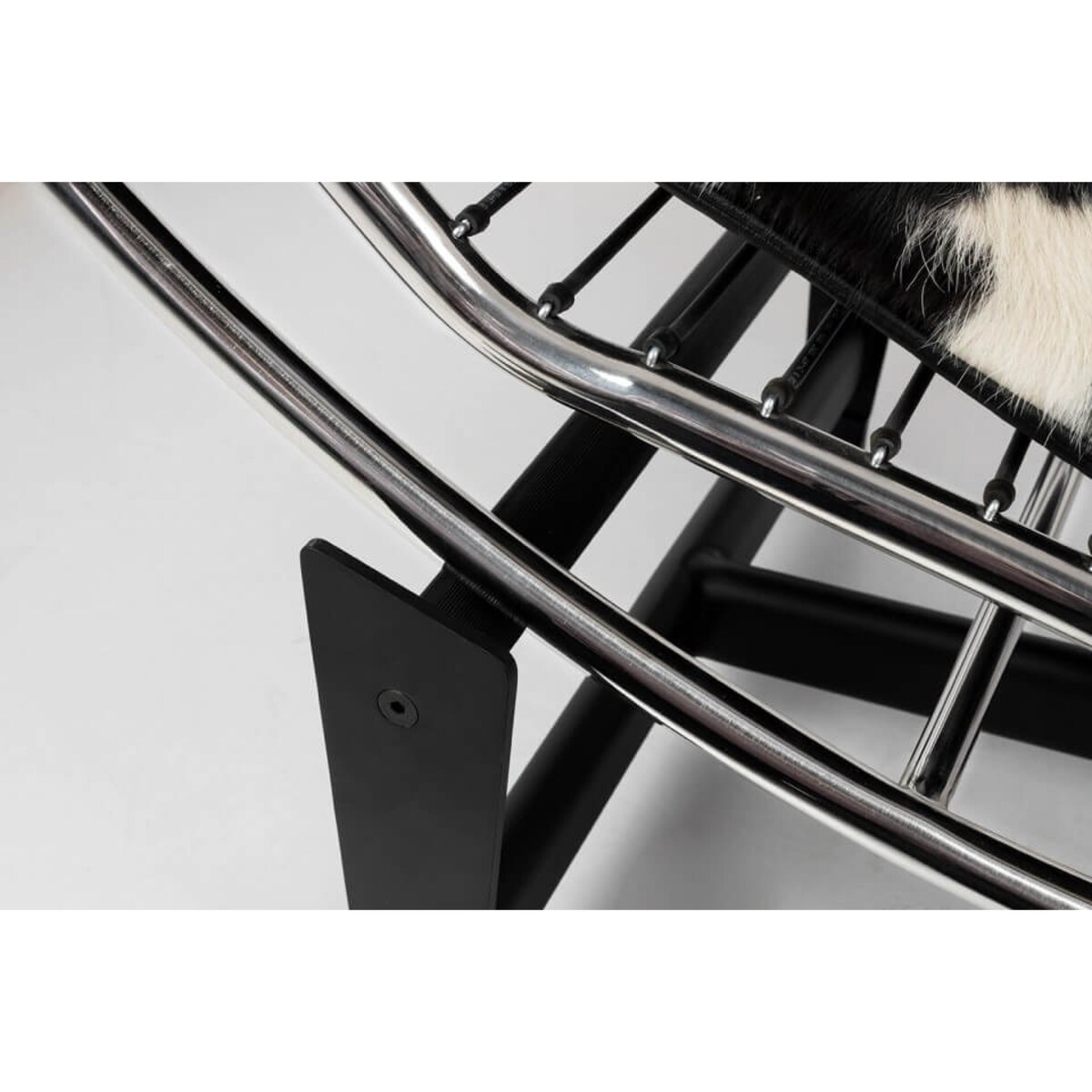 Skórzana leżanka Divano Pony KH1501100166 King Home chrom czarny biały