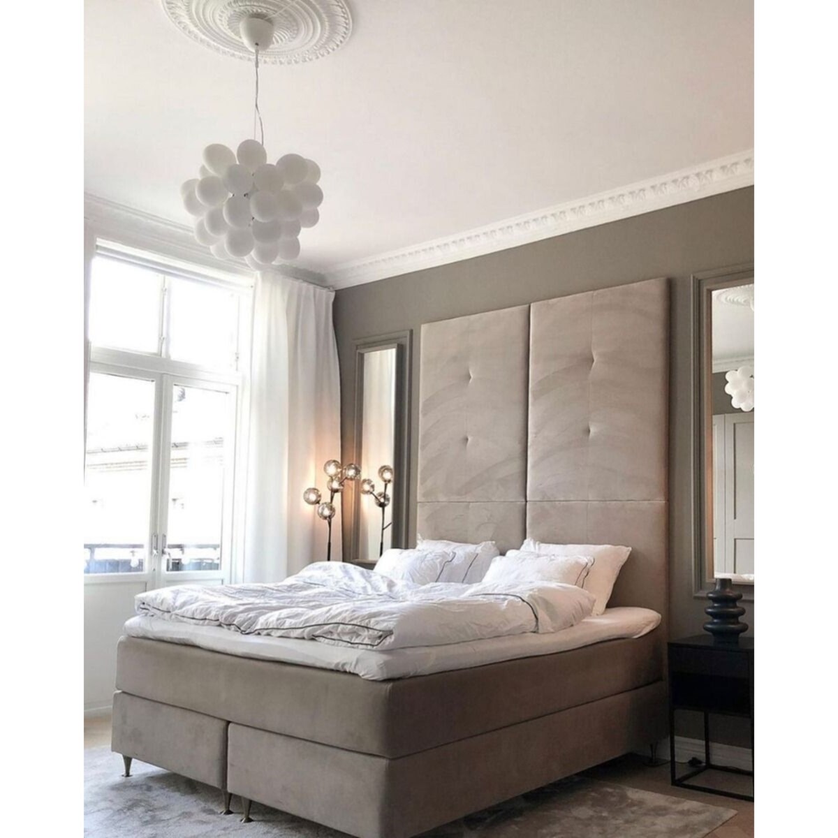 Wisząca lampa szklana Gross kule balls biała nad stół