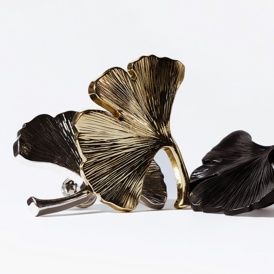 Gałka do mebli - duży liść miłorzębu 86x82mm kolor złoty