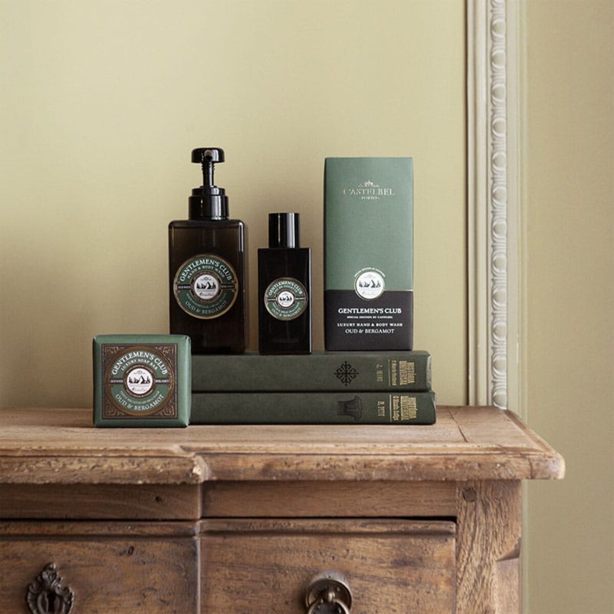 Żel do rąk i ciała Gentlemen's Club Oud 450ml