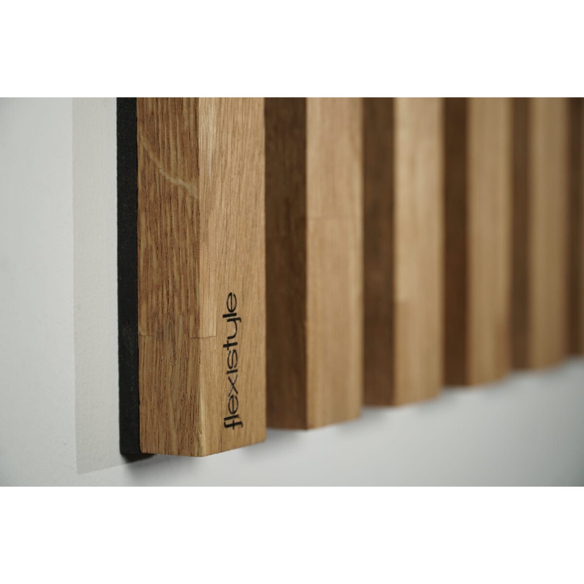 Drewniany wieszak na klucze Lamele 40cm