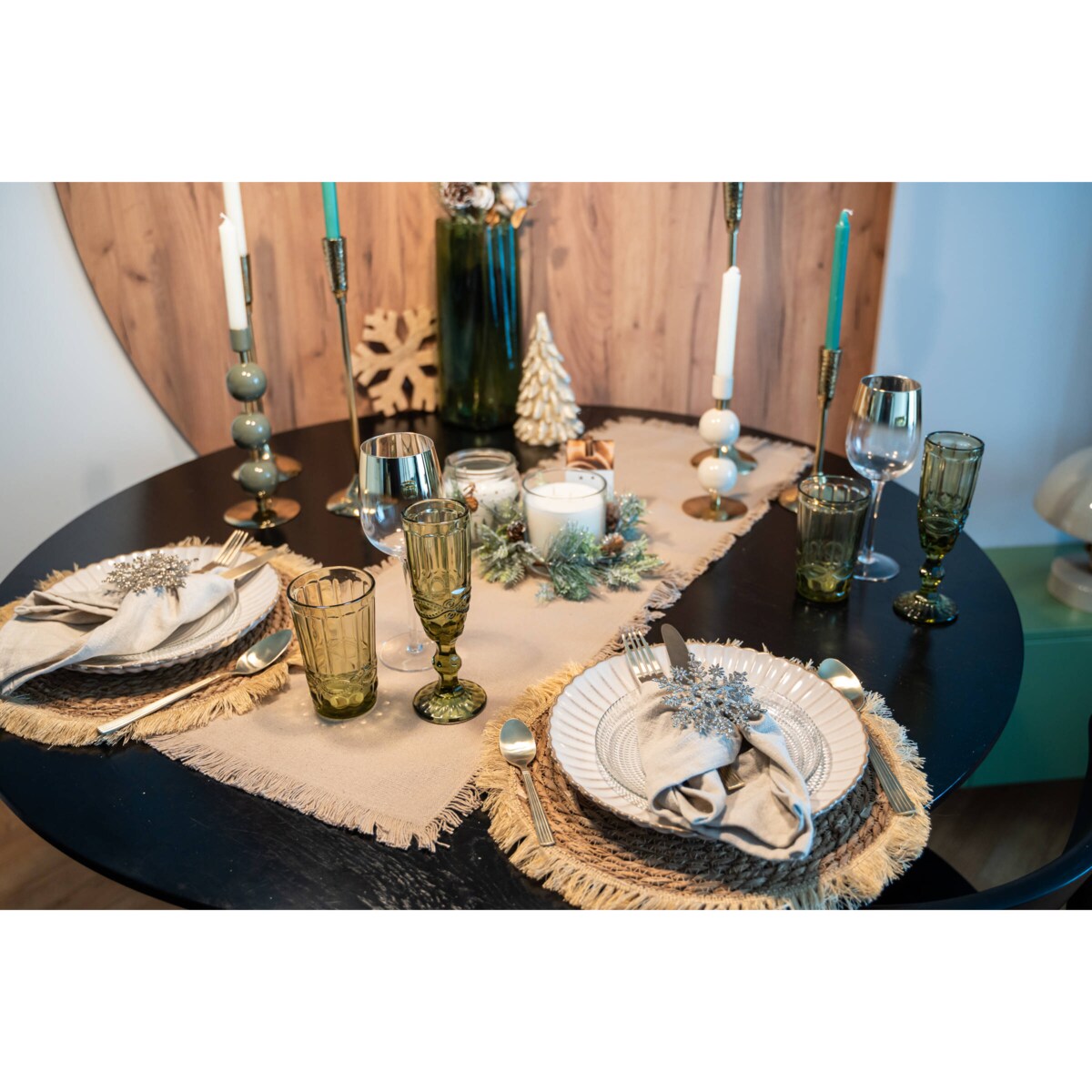 Zestaw sztućców dla 6 osób TAMARA, złotych, 24 elementy