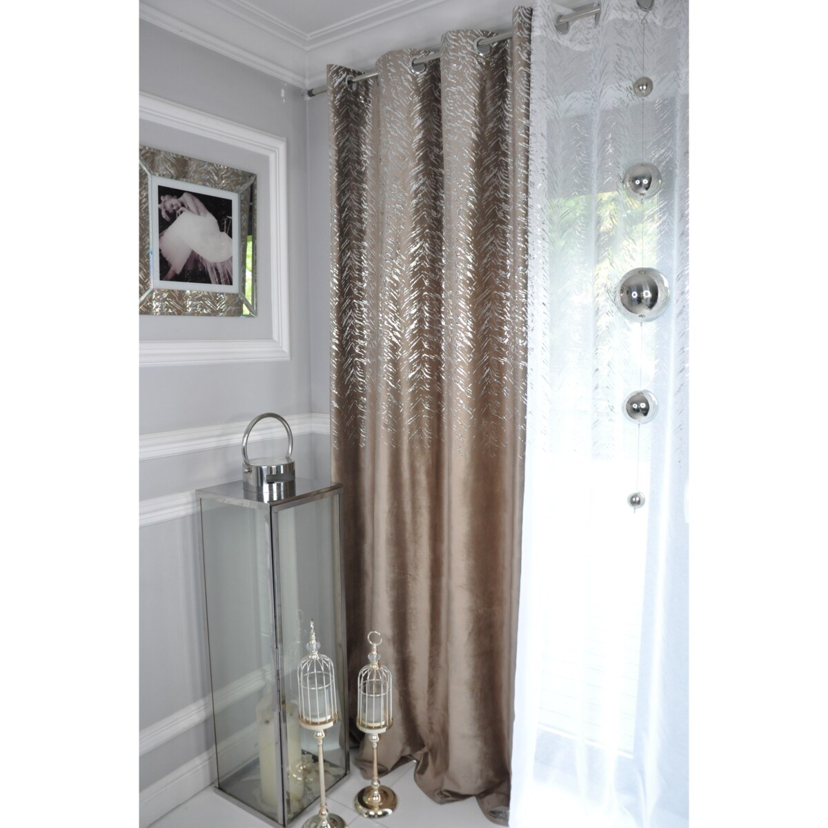 zasłona welurowa "velvet glow" srebrny print 140x250 cm beż