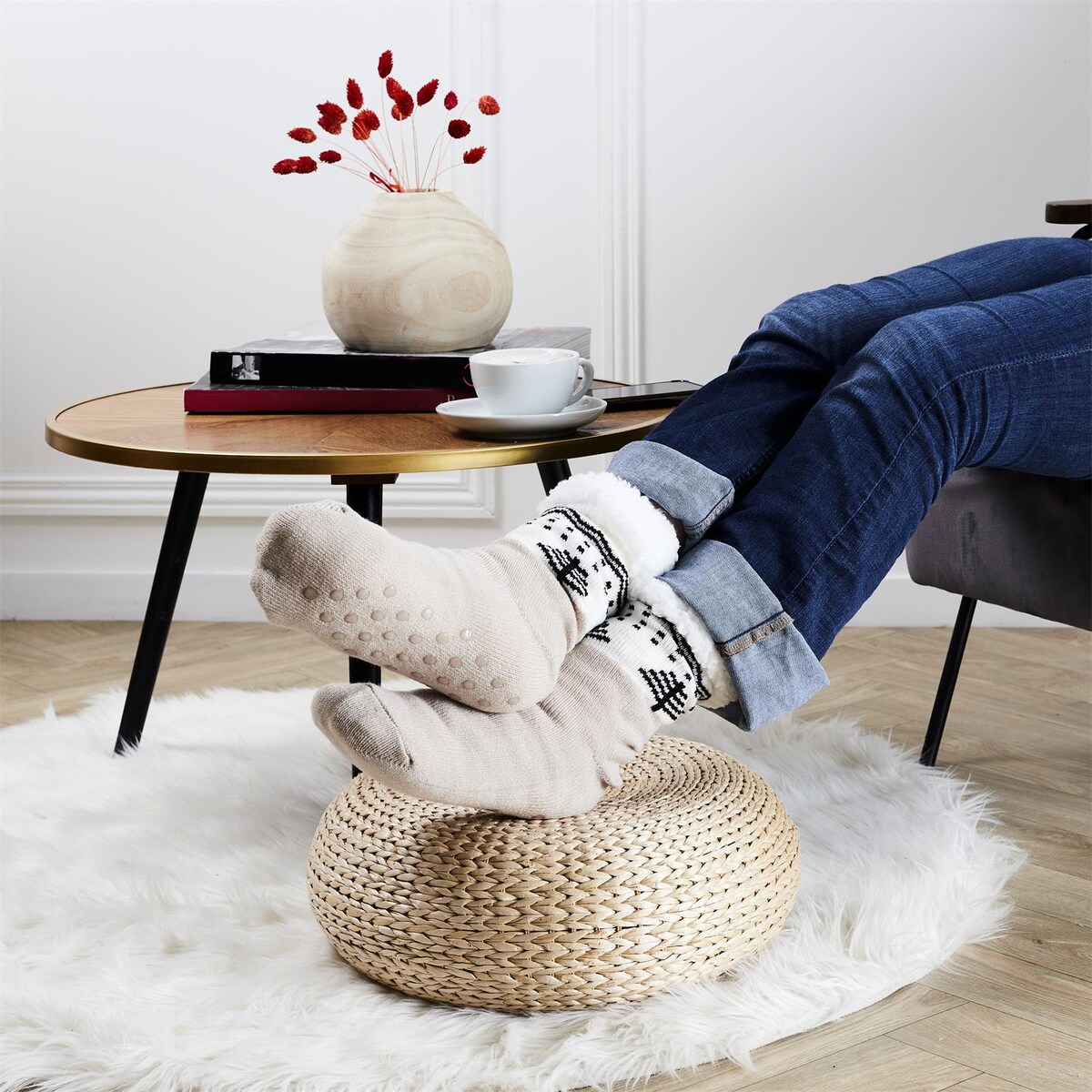 SKARPETY ZIMOWE sherpa ze wzorem rozmiar 39-42 beżowe