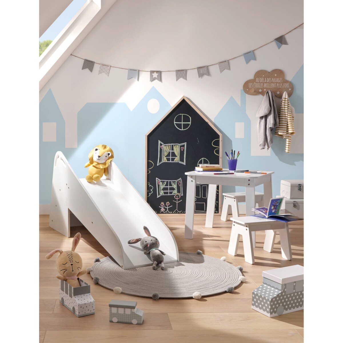 Dywan do pokoju dziecięcego z pomponami, Ø 90 cm