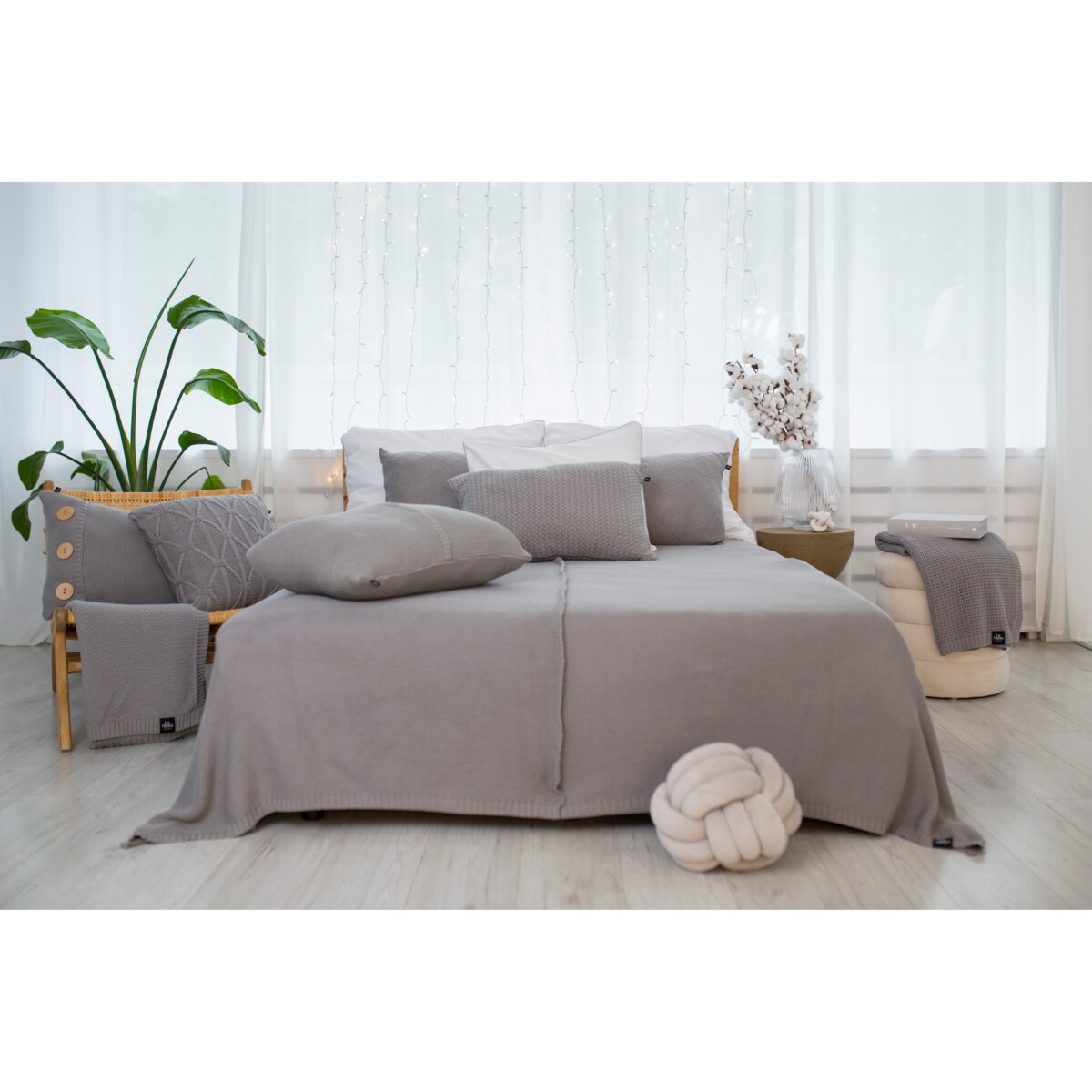 Poszewka brytyjska kwadratowa szara, 50 x 50 cm, La Manta