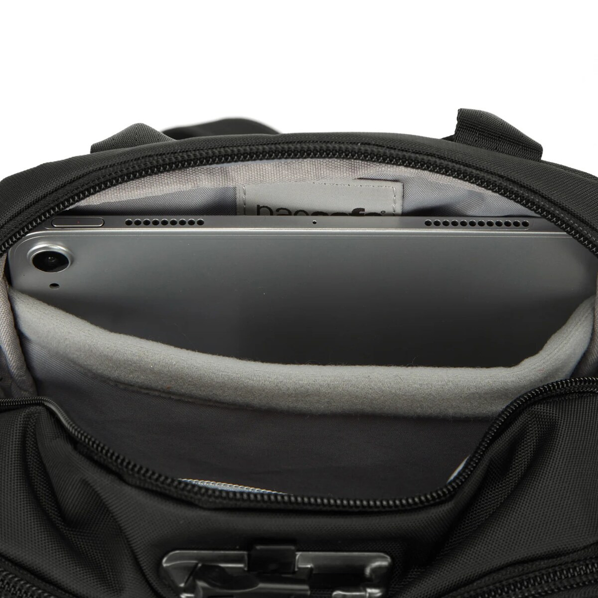 Torba na ramię męska/ listonoszka antykradzieżowa Pacsafe Metrosafe X vertical crossbody Black