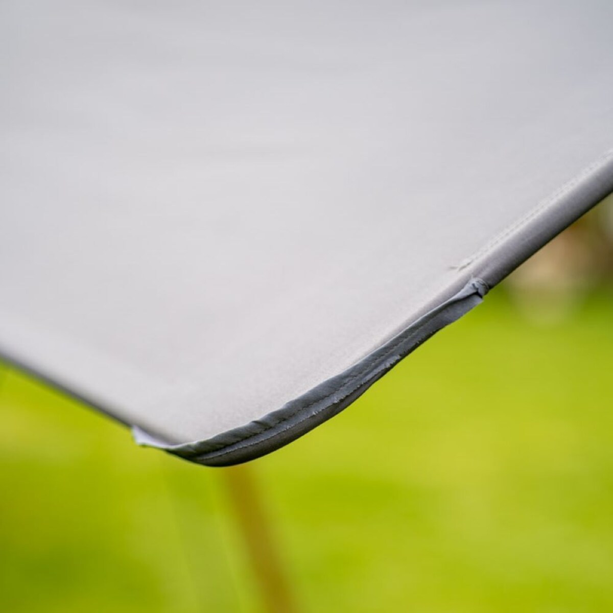 HUŚTAWKA OGRODOWA HERNING Z REGULOWANYM DASZKIEM