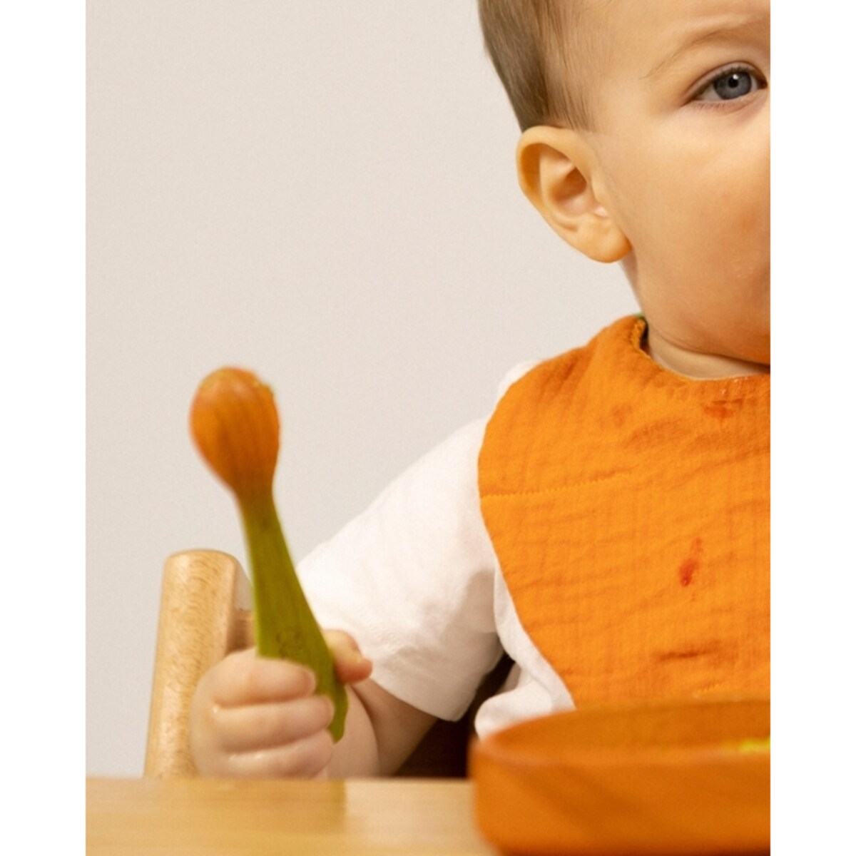 Oli & Carol Drewniane Łyżeczki dla Dzieci Marchewka i Rzodkiewka