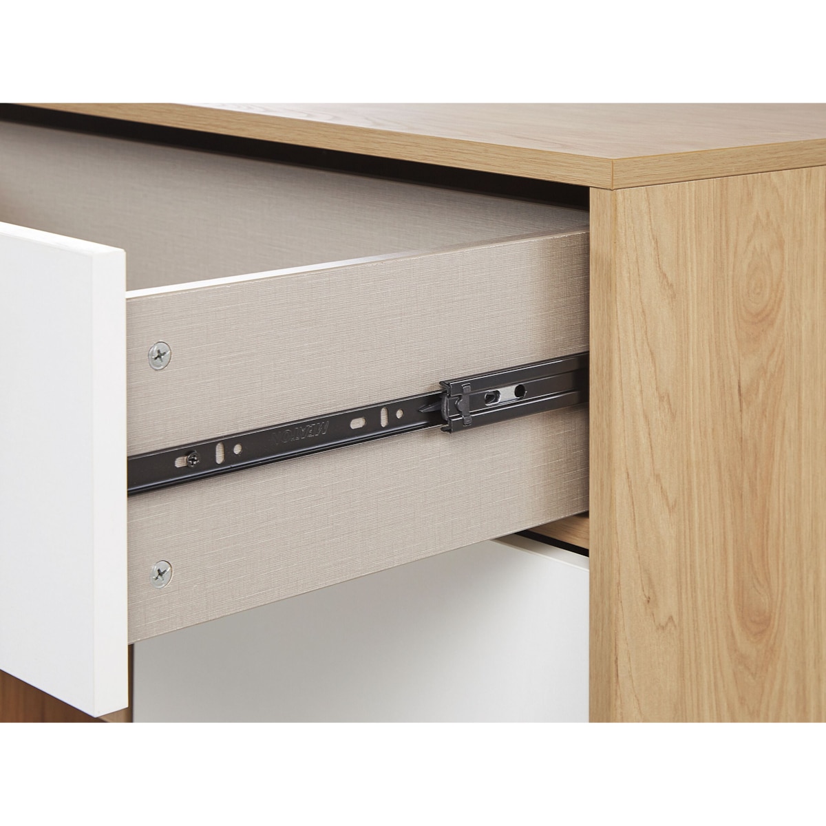 Komoda jasne drewno z białym ITACA