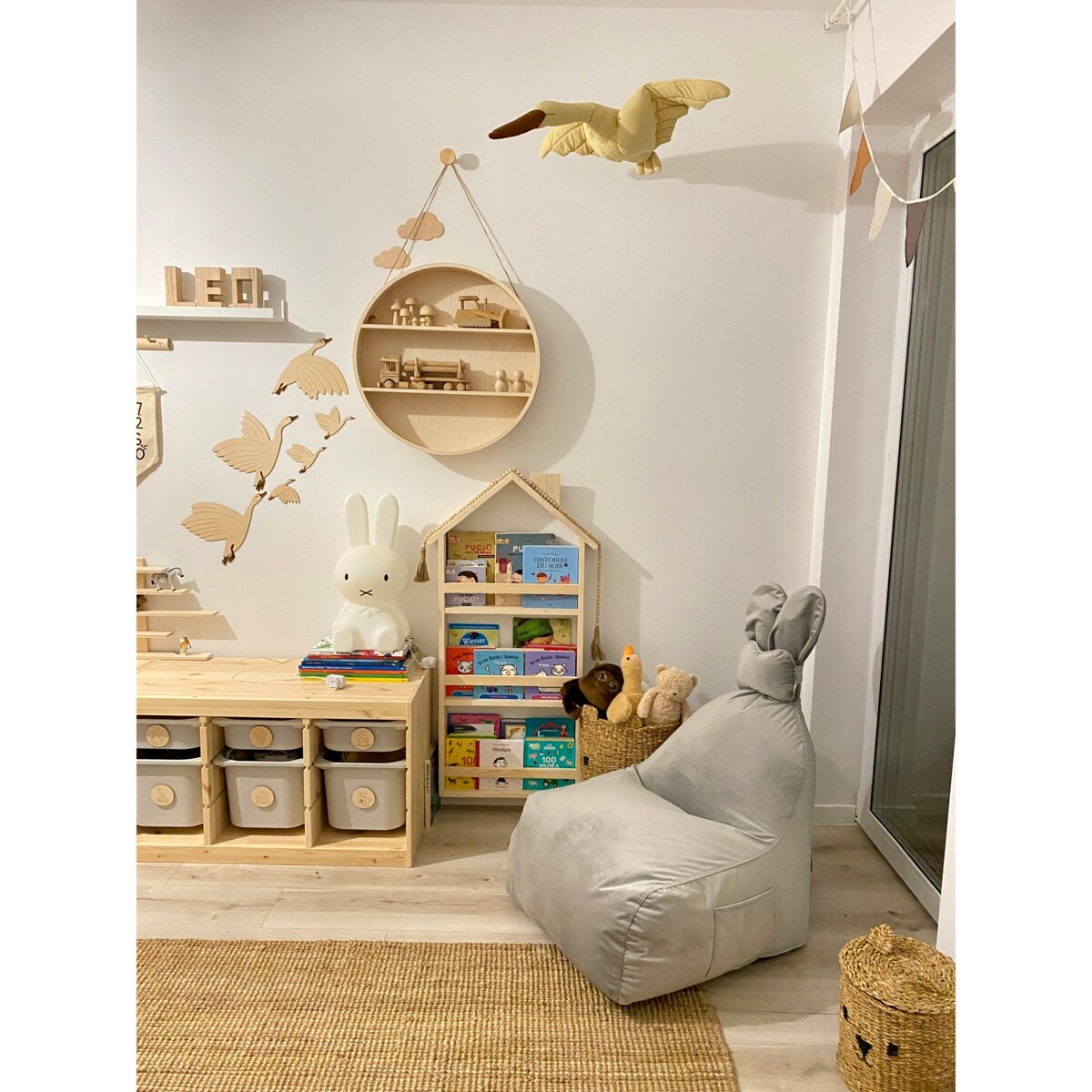 PUF FUNNY BUNNY WELUR JASNY SZARY