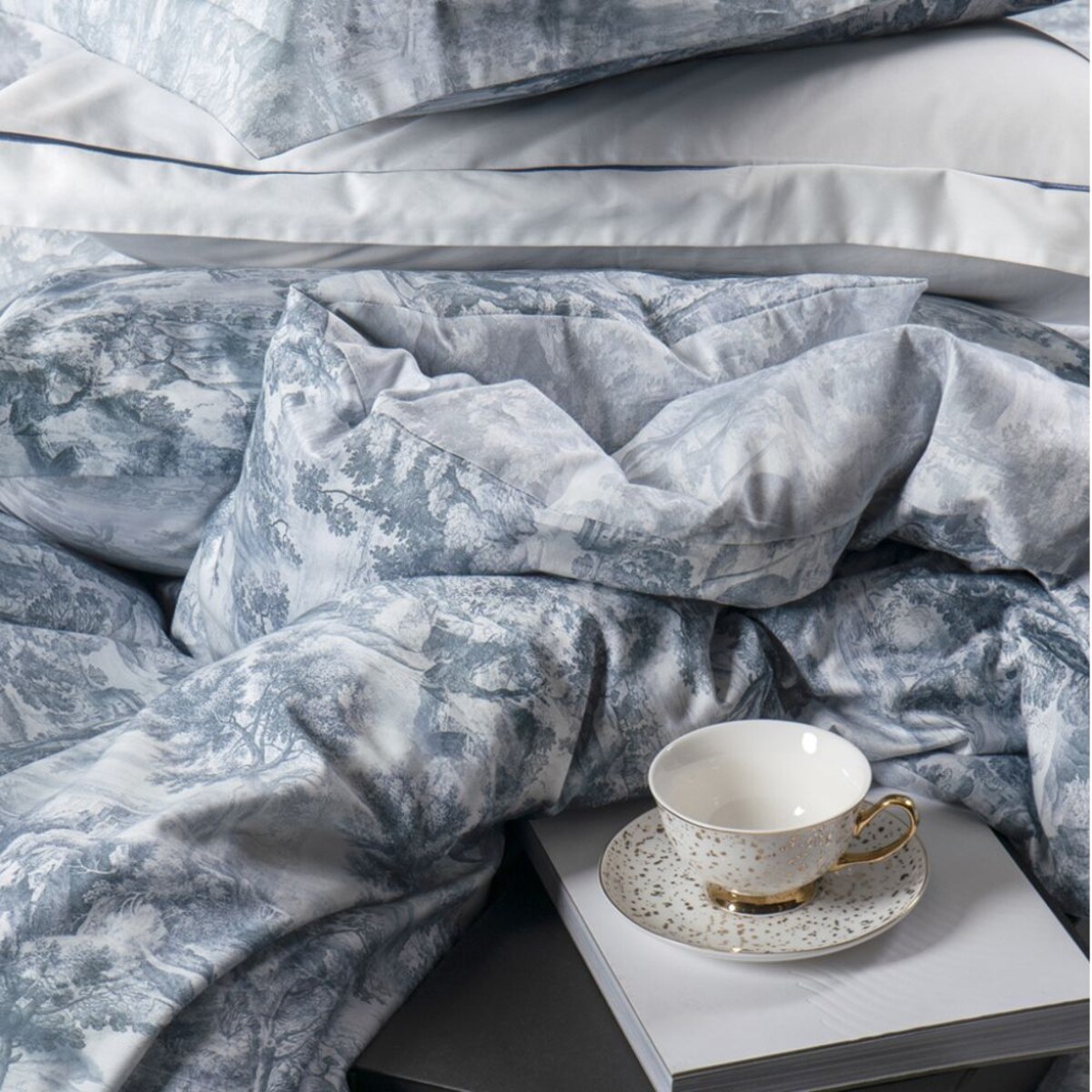 Pościel Toile Blue DecoFlux 200x220 cm 2 sztuki 50x70 cm