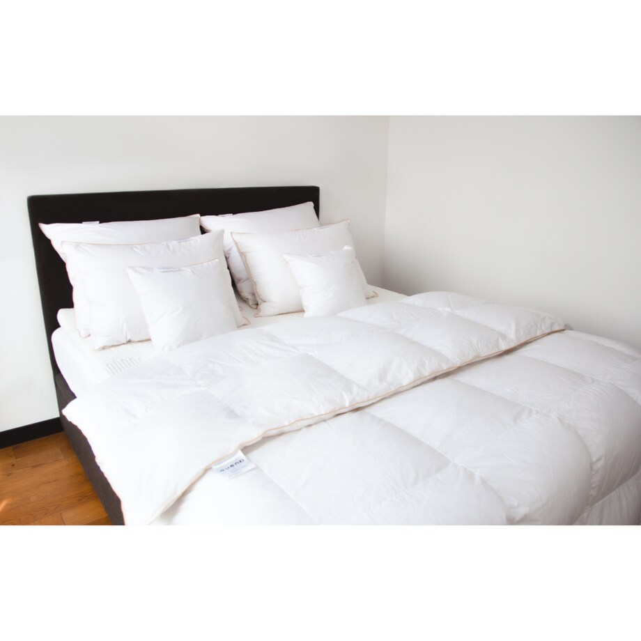 Kołdra puchowa całoroczna Gold 135/140x200 GUENO