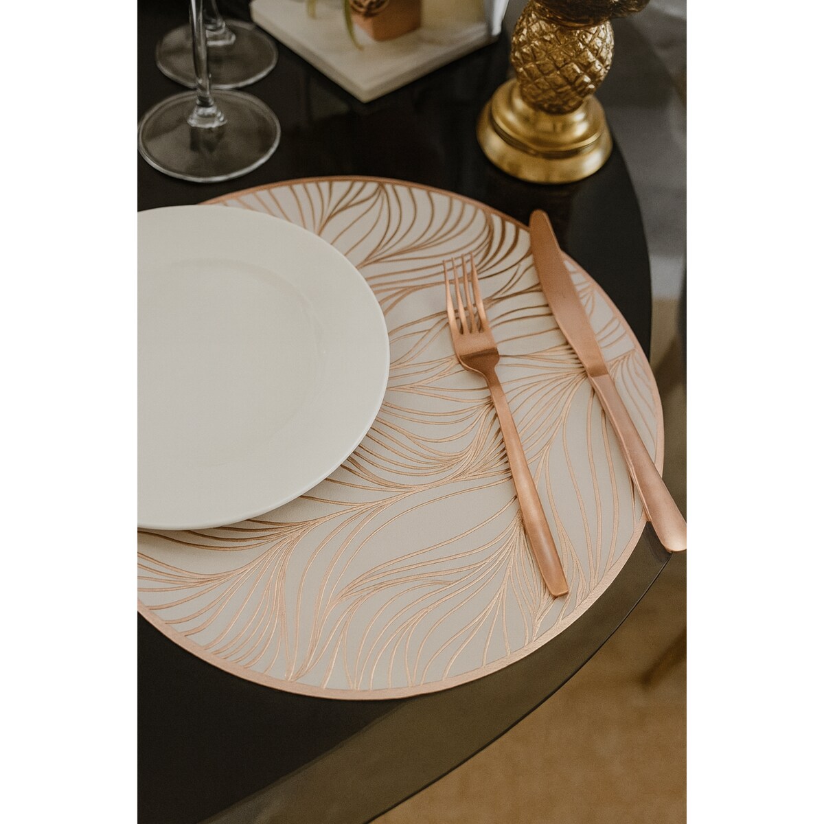 Podkładka dekoracyjna na stół "liście" śr 38cm | biały/różowe złoto