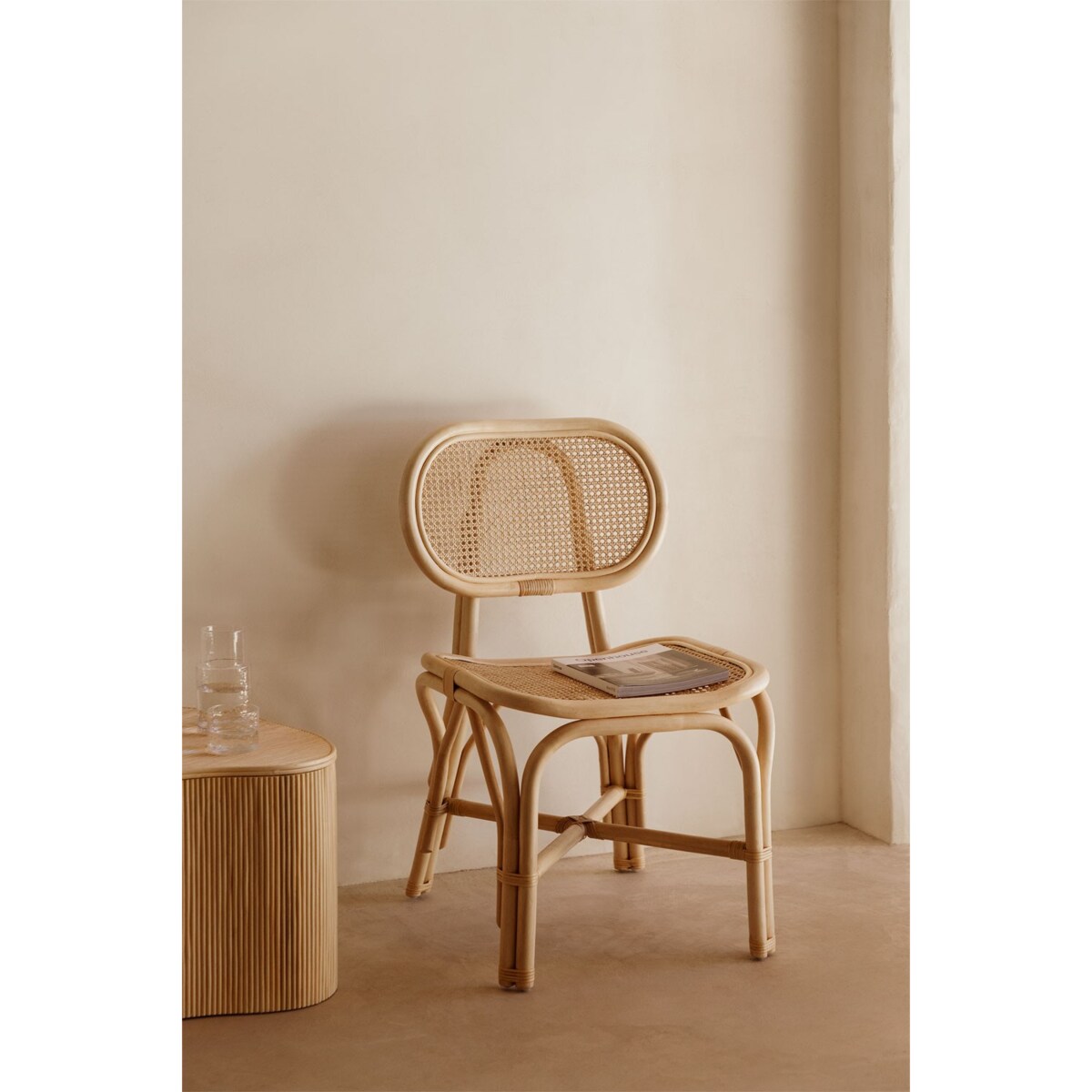 Krzesło rattanowe z plecionką wiedeńską naturalne