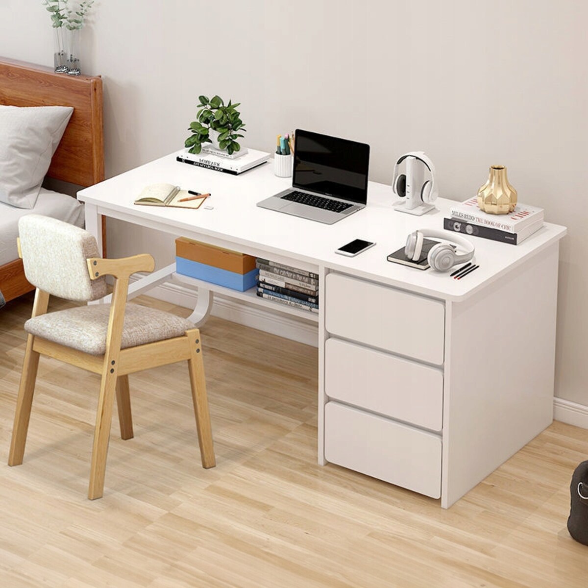 Biurko Komputerowe Loft Białe Pod Laptop Komputer Skandynawski Z 3 Półkami