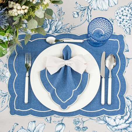 Obrus Blossom Blue okrągły - Średnica ok. ⌀ 160 cm