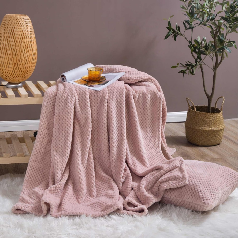 Pudrowy Koc Narzuta z mikrofibry 150 x 200 Duży Pled Kapa na Sofę Fotel Łóżko