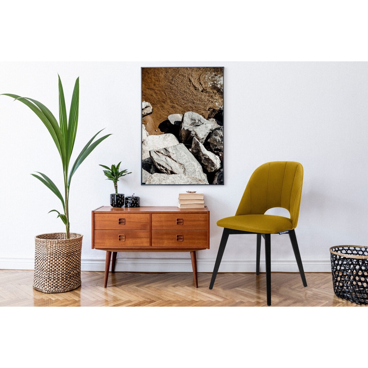 KONSIMO BOVIO uniwersalne krzesło do salonu żółte