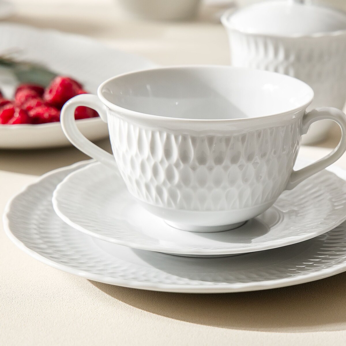 Konsimo SOFIA Bulionówka ze spodkiem 6 szt.