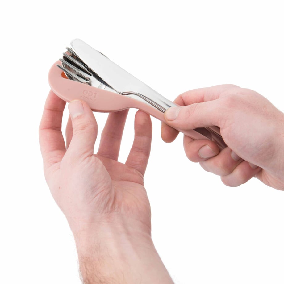 Zestaw sztućców podróżnych ze stali nierdzewnej 4-el., różowy BergHOFF