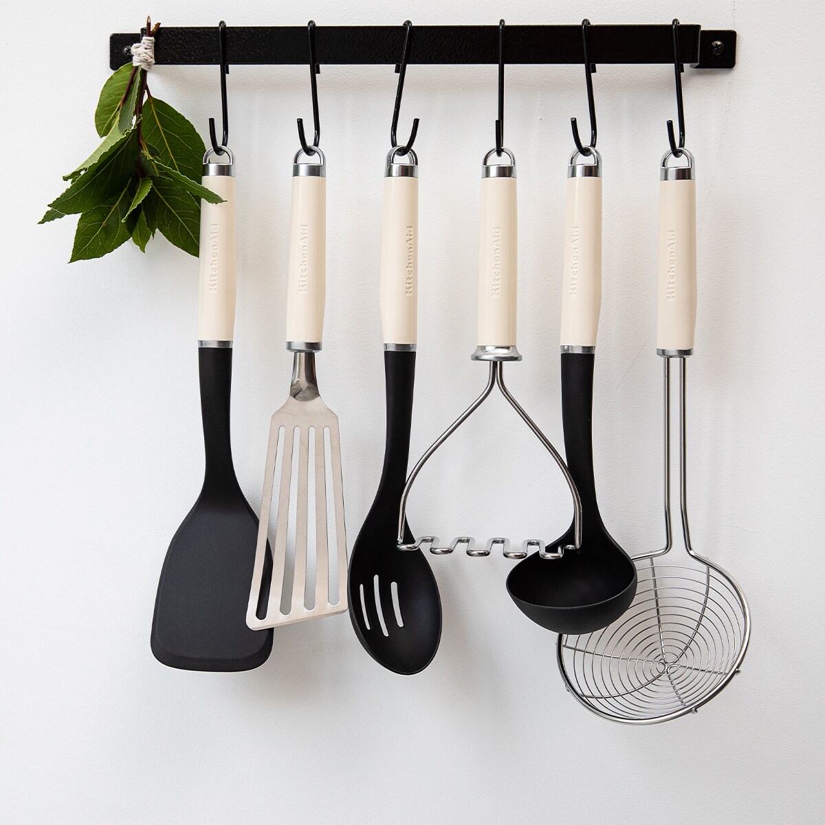 KitchenAid łopatka do smażenia CORELINE Almond Cream