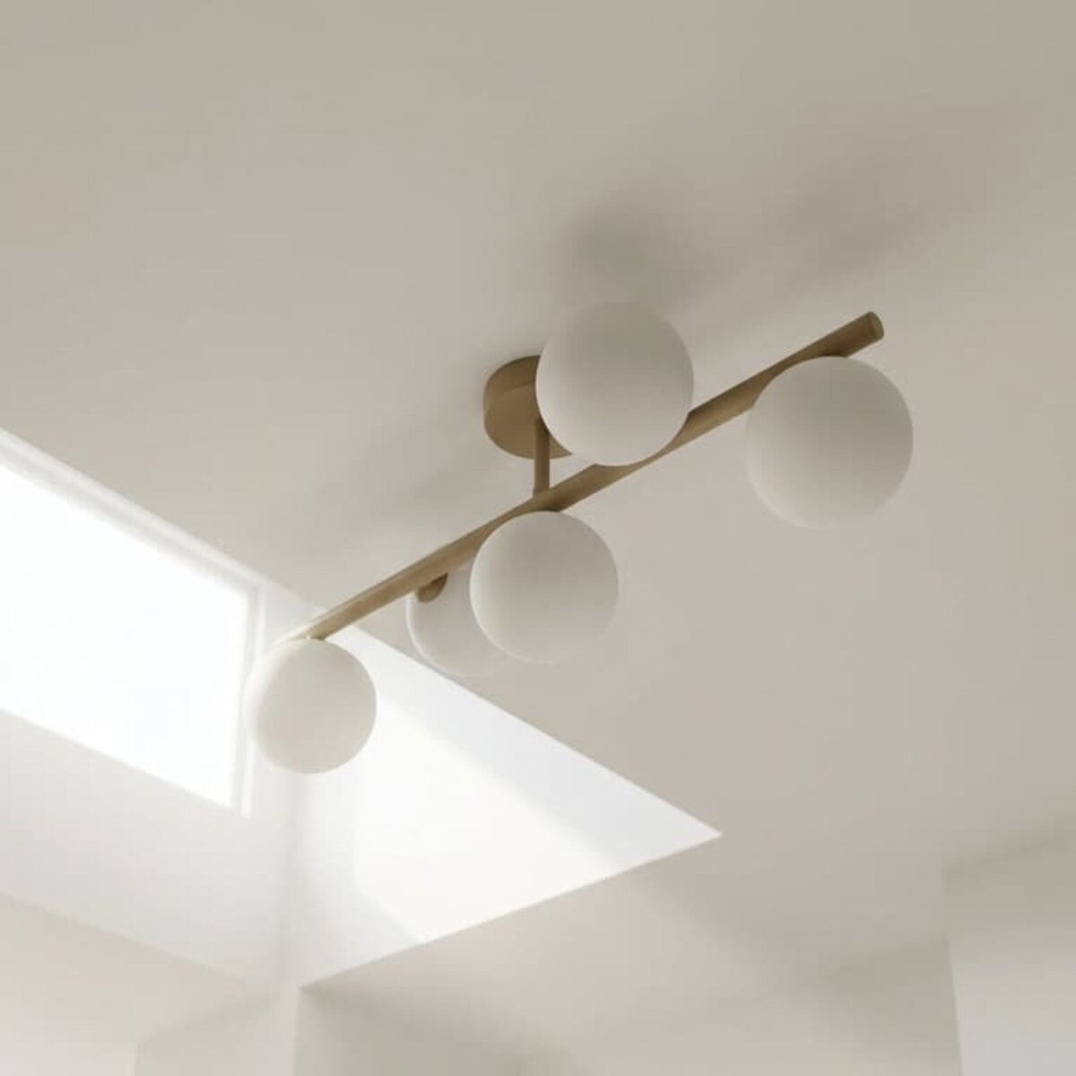 Lampa sufitowa K-5857 z serii ARDI