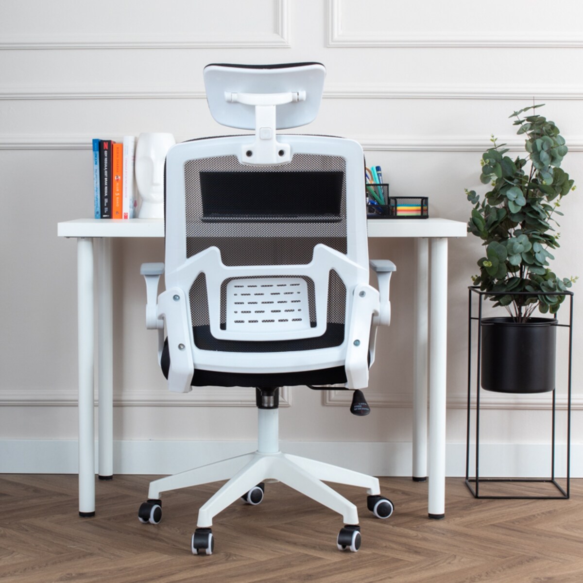 Krzesło biurowe fotel obrotowy regulowany ergonomiczny biały