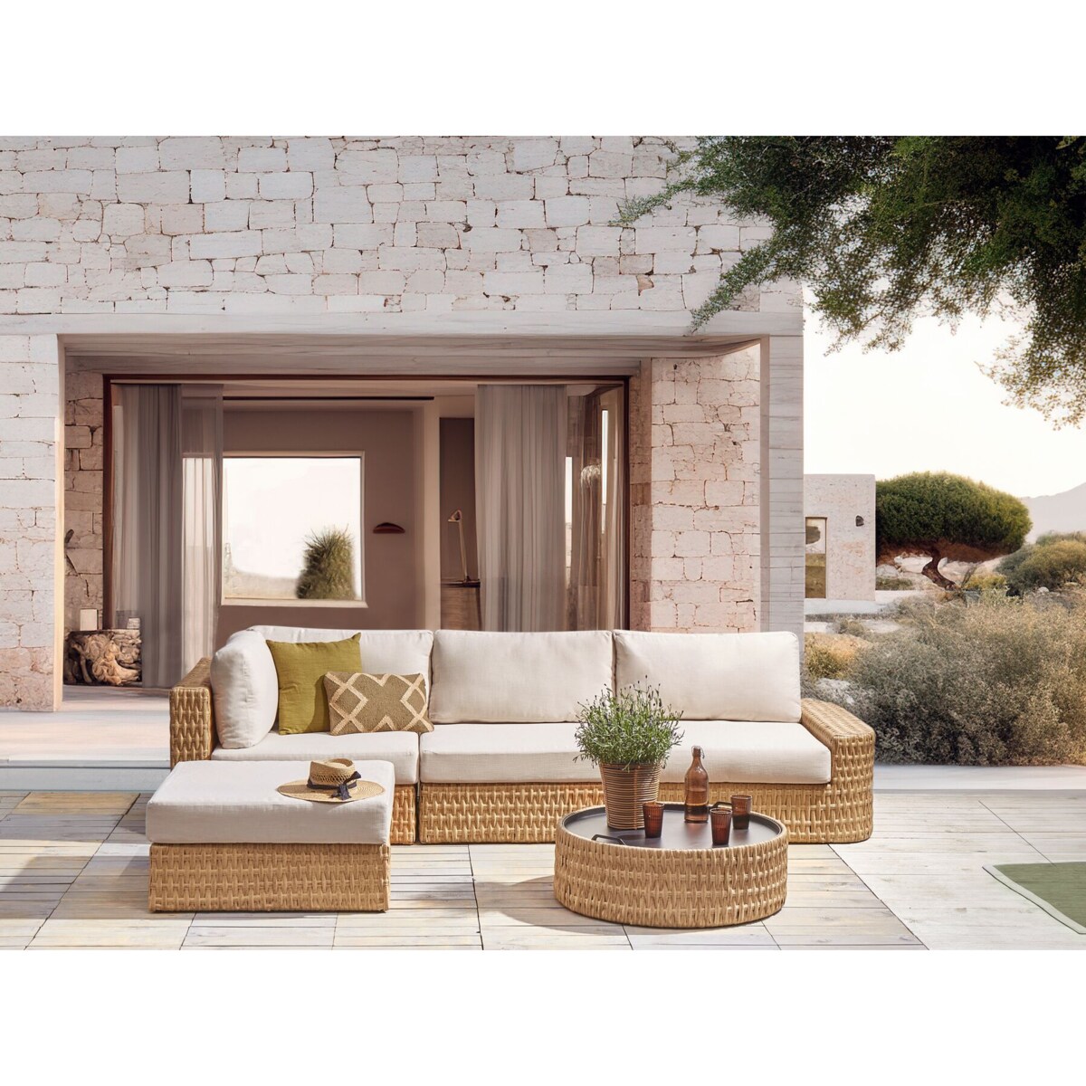 Narożnik ogrodowy ze stolikiem dla 4 osób OLIVERI Prawostronny Technorattan Beżowy