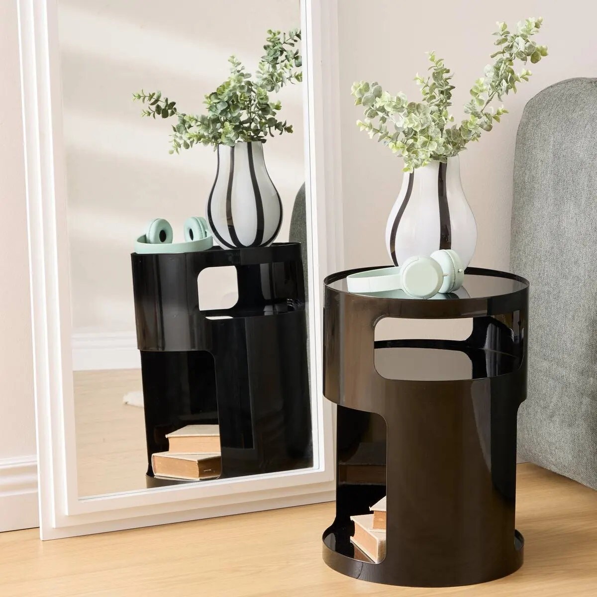 Stolik pomocniczy, boczny metalowy Ashdal, czarny