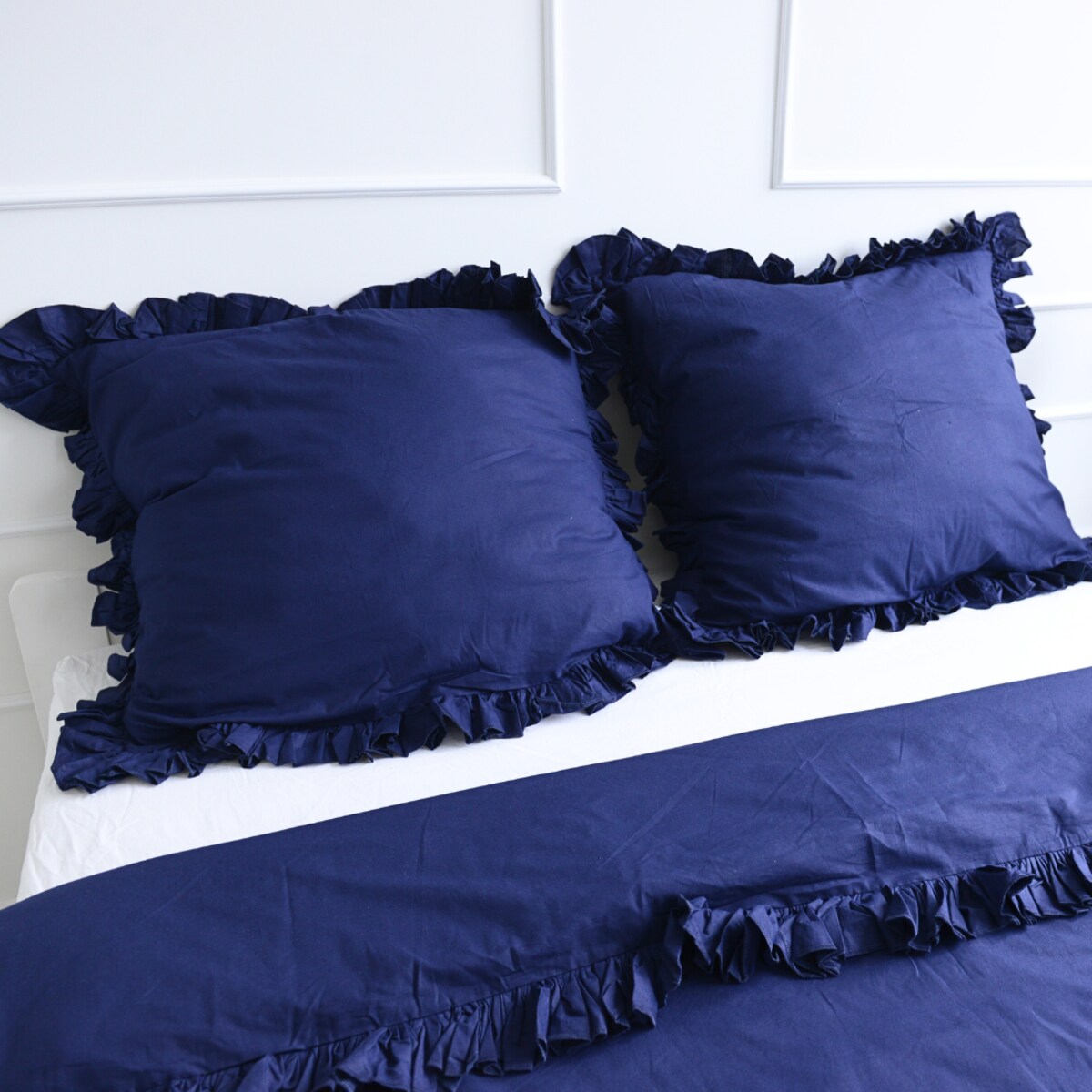 Pościel Bawełniana Z Falbanką Zestaw Komplet Do Sypialni Granatowa 160X200 Cm + 2 Poduszki 70X80 Cm