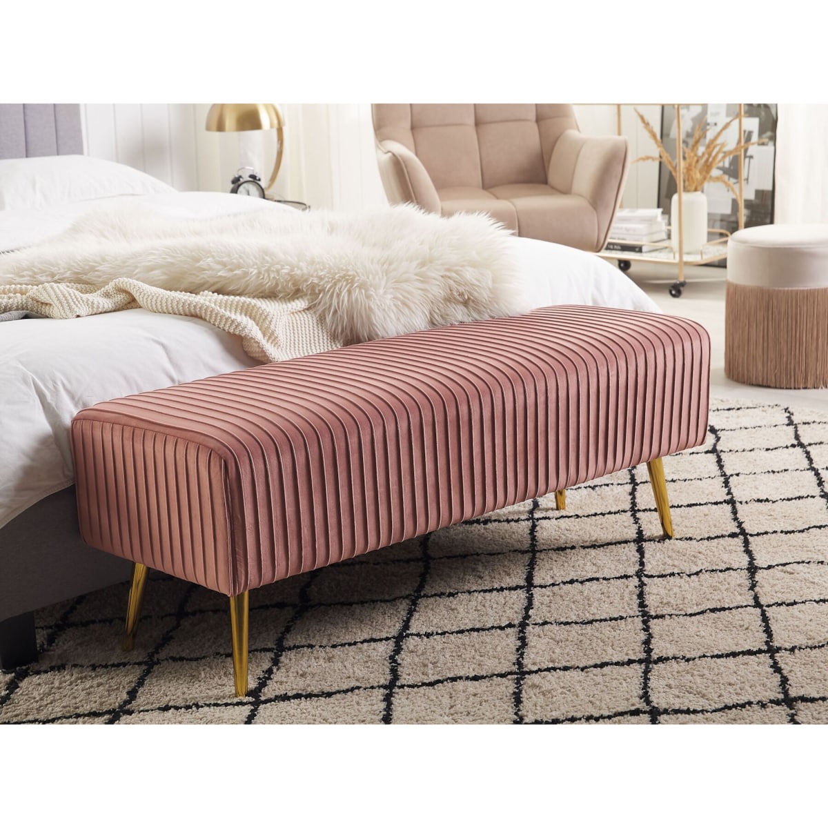 Ławka do sypialni welurowa różowa PATERSON