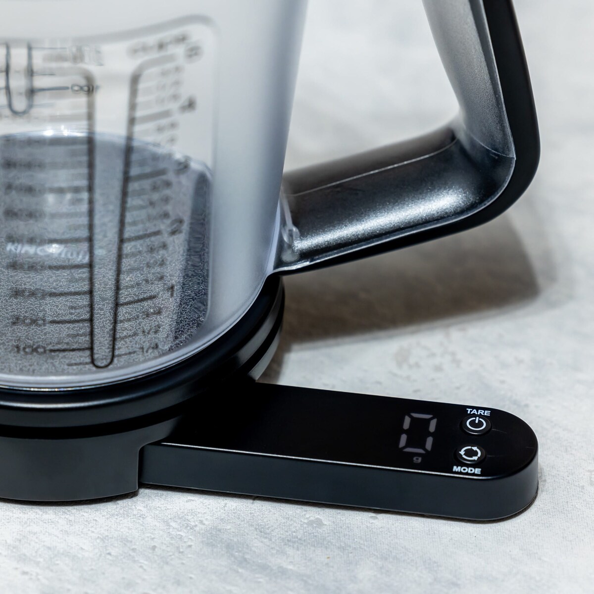 Elektroniczna waga kuchenna z dzbankiem 1200ml 1g 5kg KINGHOFF