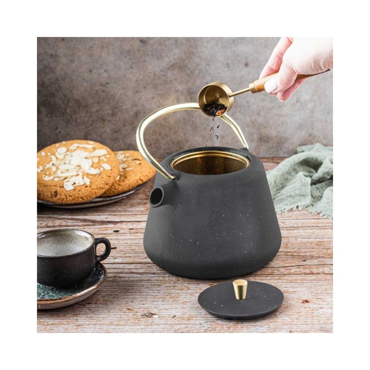 Kinghoff zaparzacz 1l z filtrem KH1932