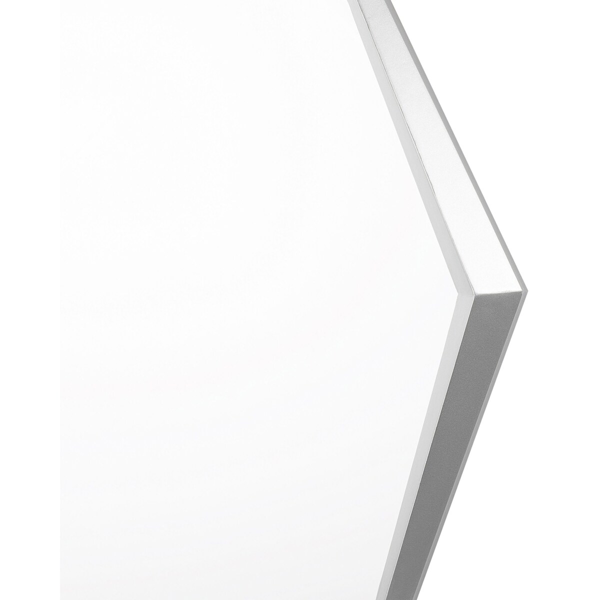 Ośmiokątne lustro ścienne 91 x 66 cm srebrne OENO