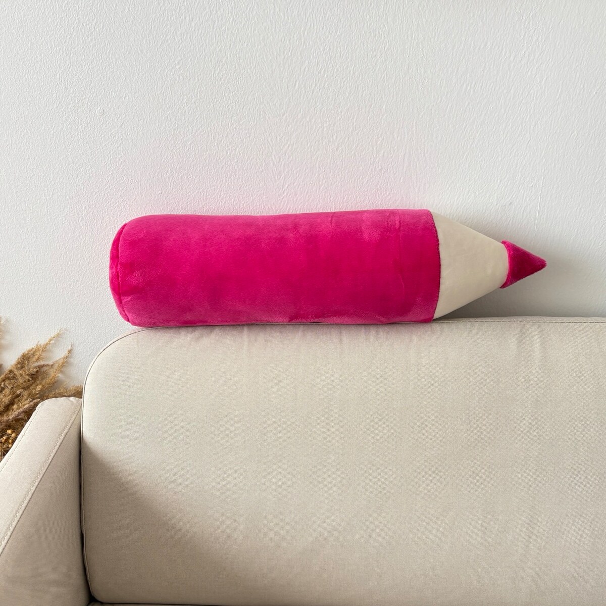Poduszka w kształcie kredki kredka fuksja