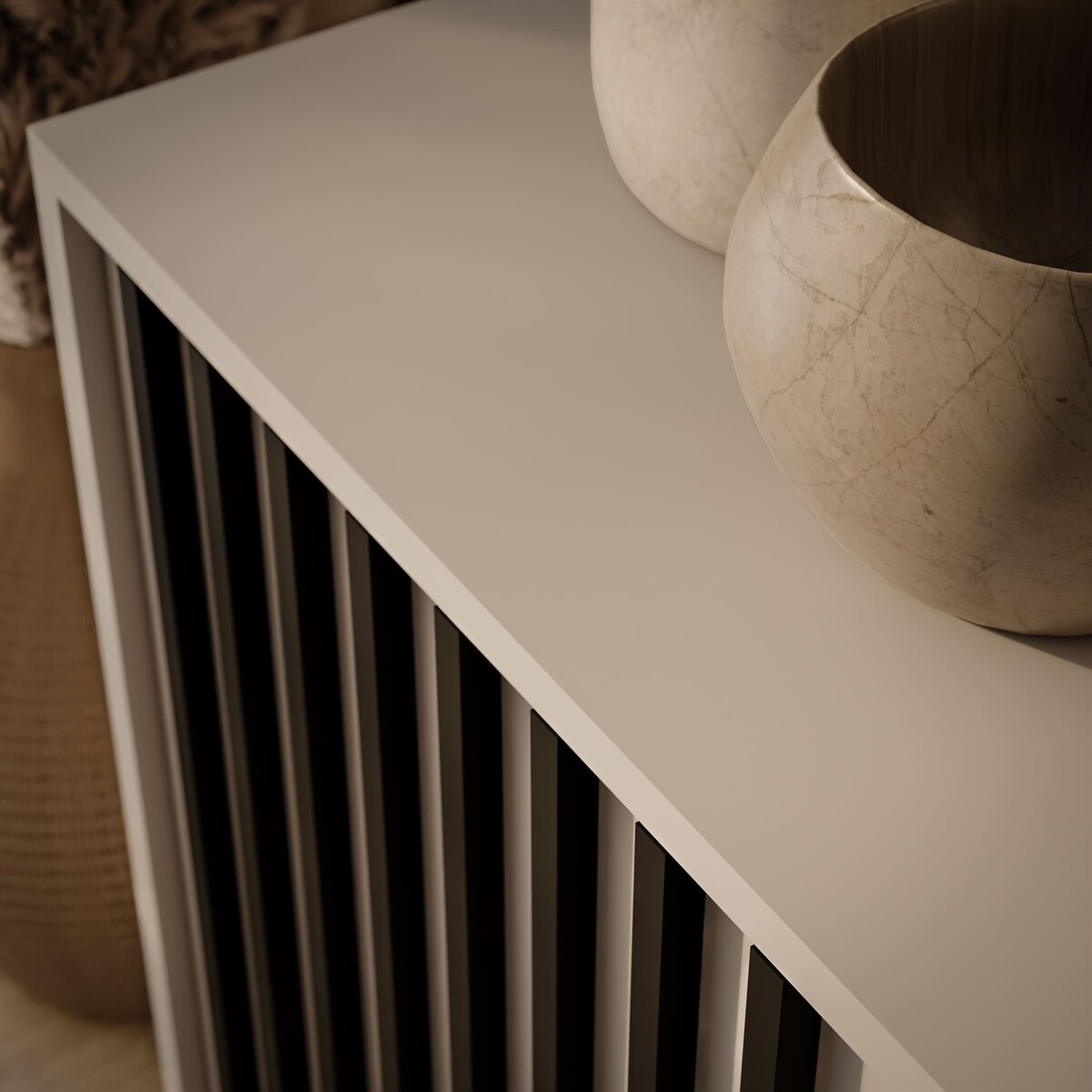 Dwudrzwiowa komoda NELA z lamelami, kaszmir + czarny