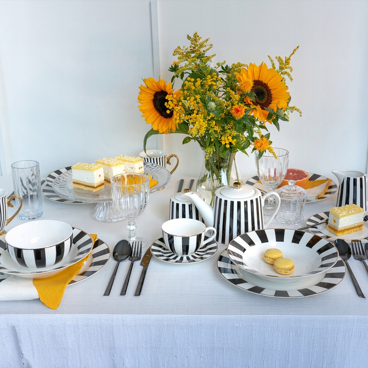 14 cm ELEGANCKA miska SALATERKA śniadaniowa na płatki owsiankę paski 2szt