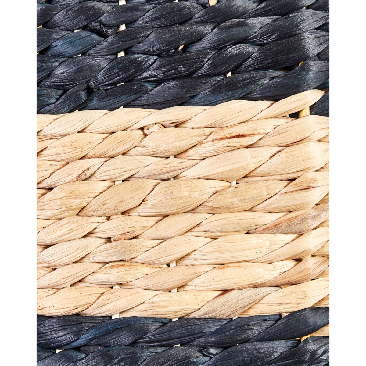 Kosz pleciony pszczoła z hiacyntu wodnego naturalny KNYSNA