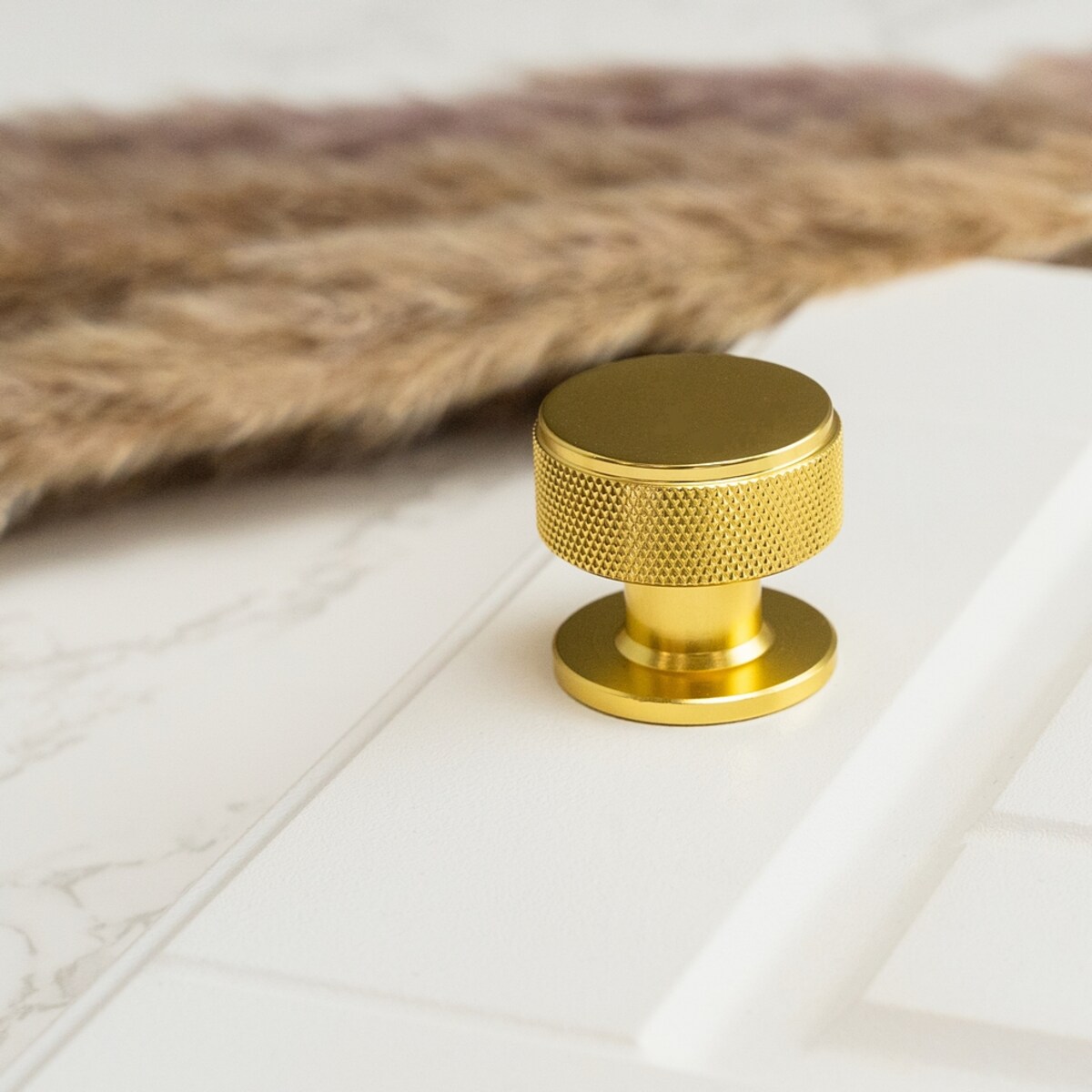 Gałka meblowa uchwyt do mebli złota okrągła 30 mm