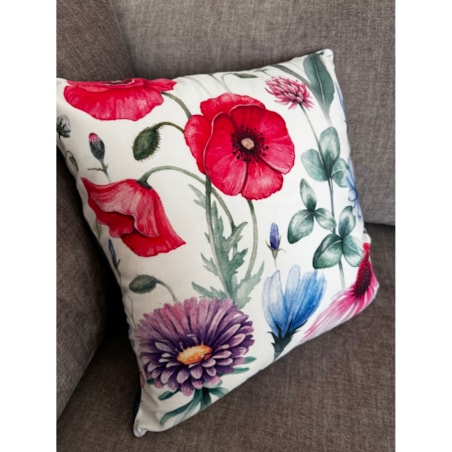 Dekoracyjna poszewka w kolorowe kwiaty 45x45