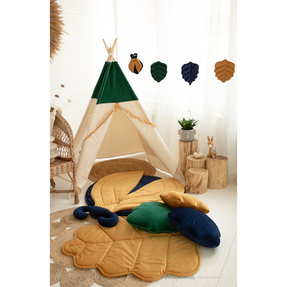 Namiot tipi Velvet Green, zestaw tipi z matą i poduszkami