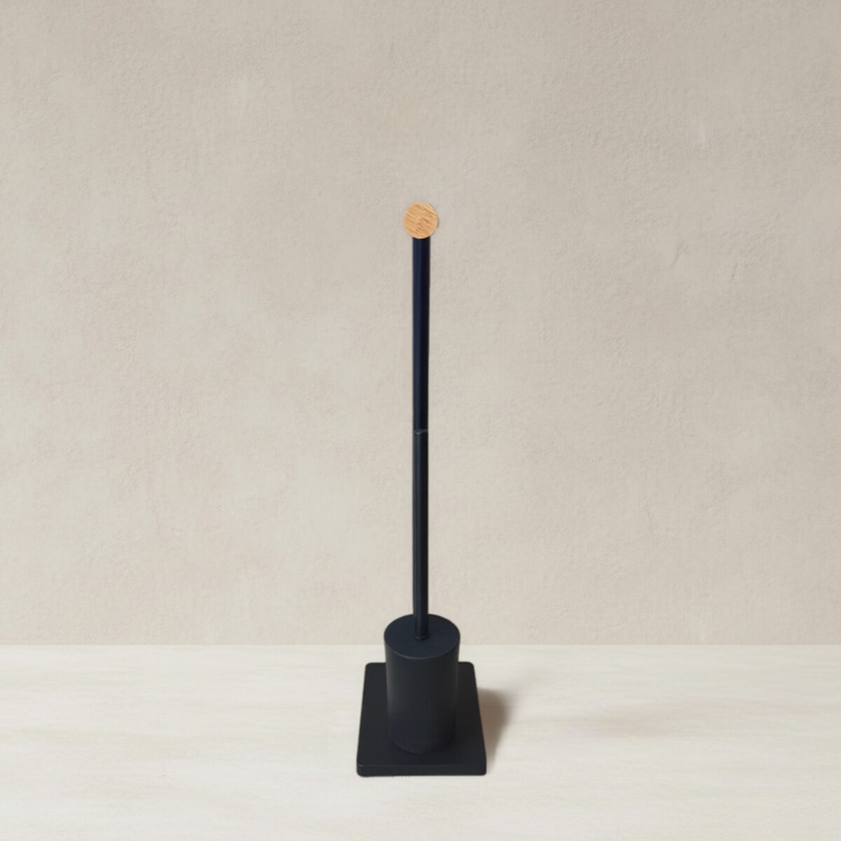 Szczotka do WC z bambusowym uchwytem na papier toaletowy ISME, 66 cm