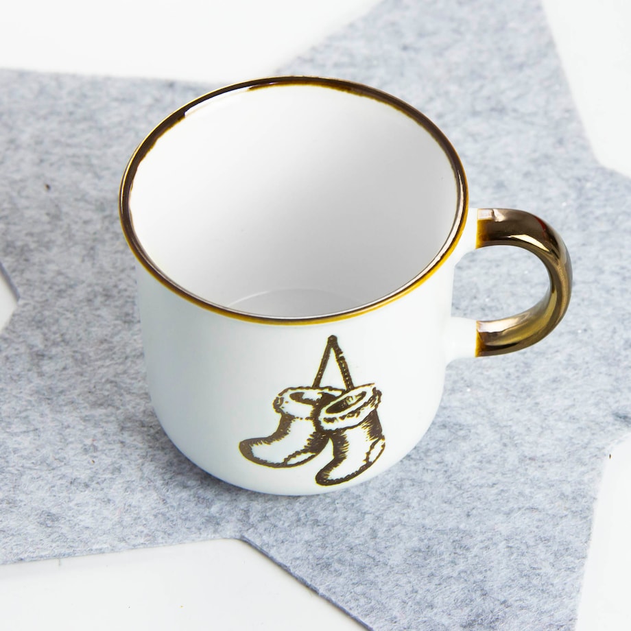 Kubek Porcelanowy Świąteczny Boże Narodzenie 400 Ml Biało-Złoty Skarpety