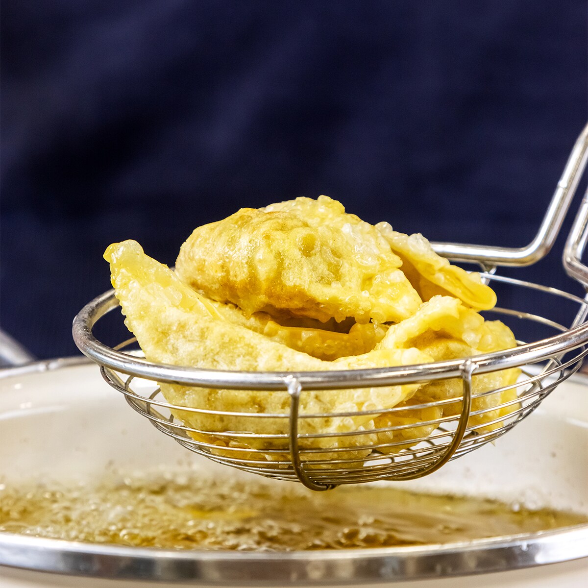 KitchenAid chiński cedzak CORELINE Almond Cream